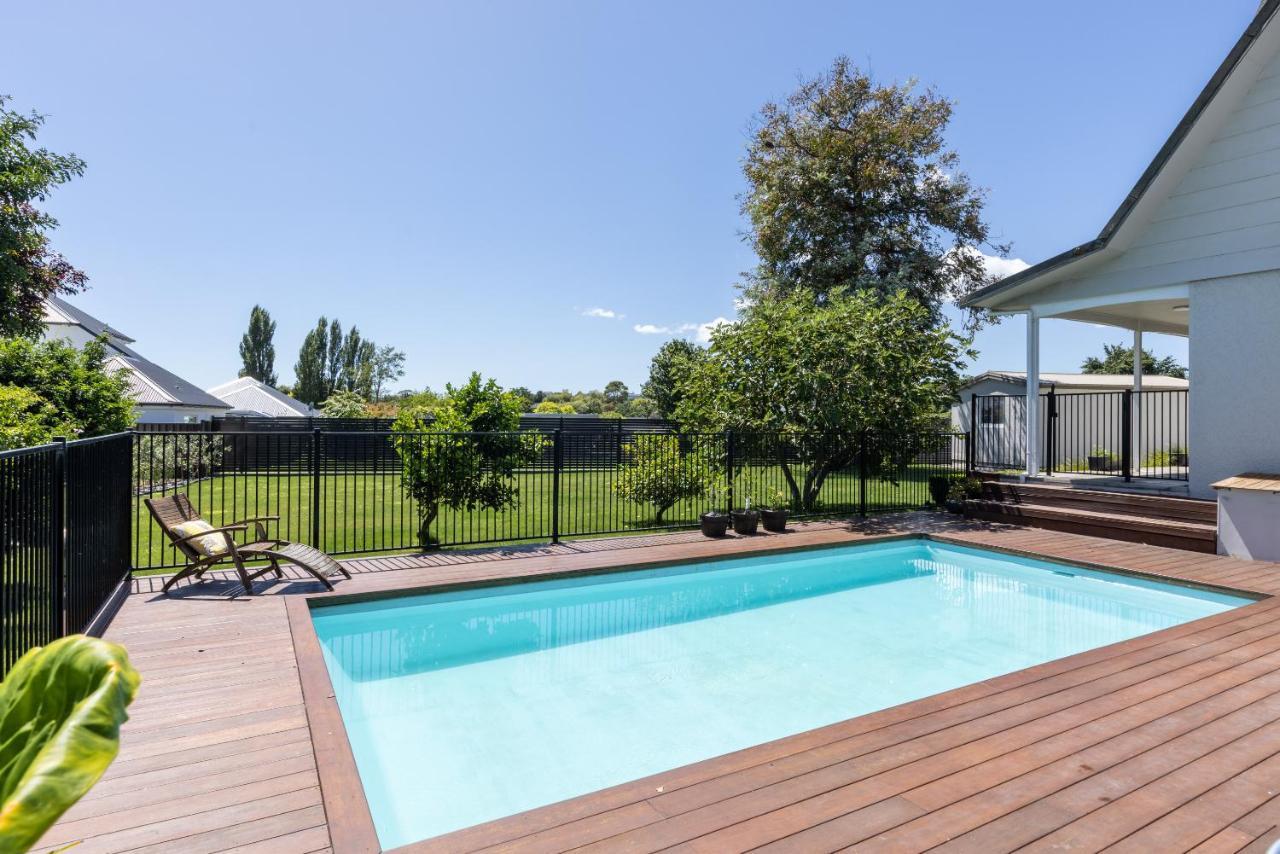 Live Large In The Village Havelock North Esterno foto