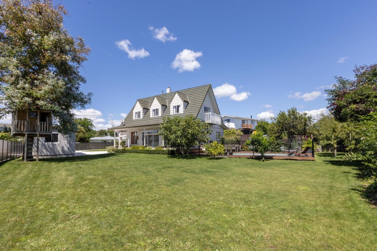 Live Large In The Village Havelock North Esterno foto